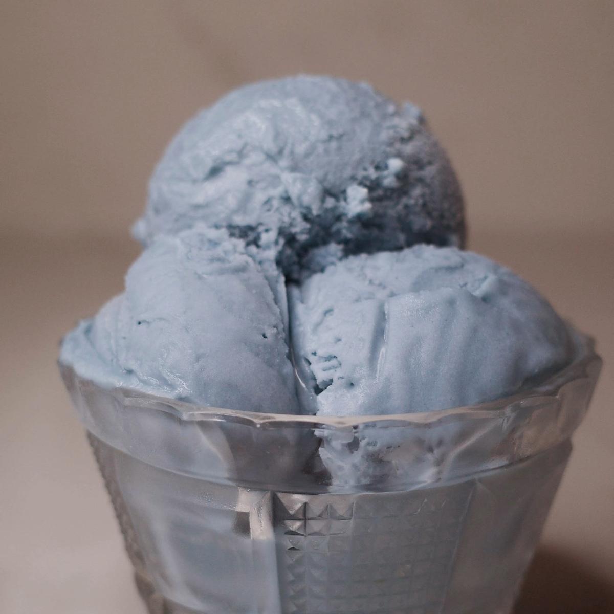 Blue Vanilla Ice Cream (Colored With Butterfly Pea Flowers)